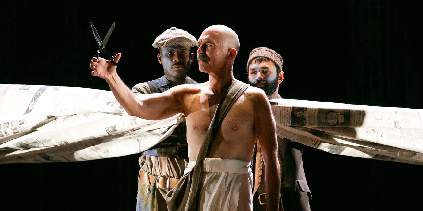 ENO's Satyagraha - Alan Oke as Gandhi . Photo by Donald Cooper