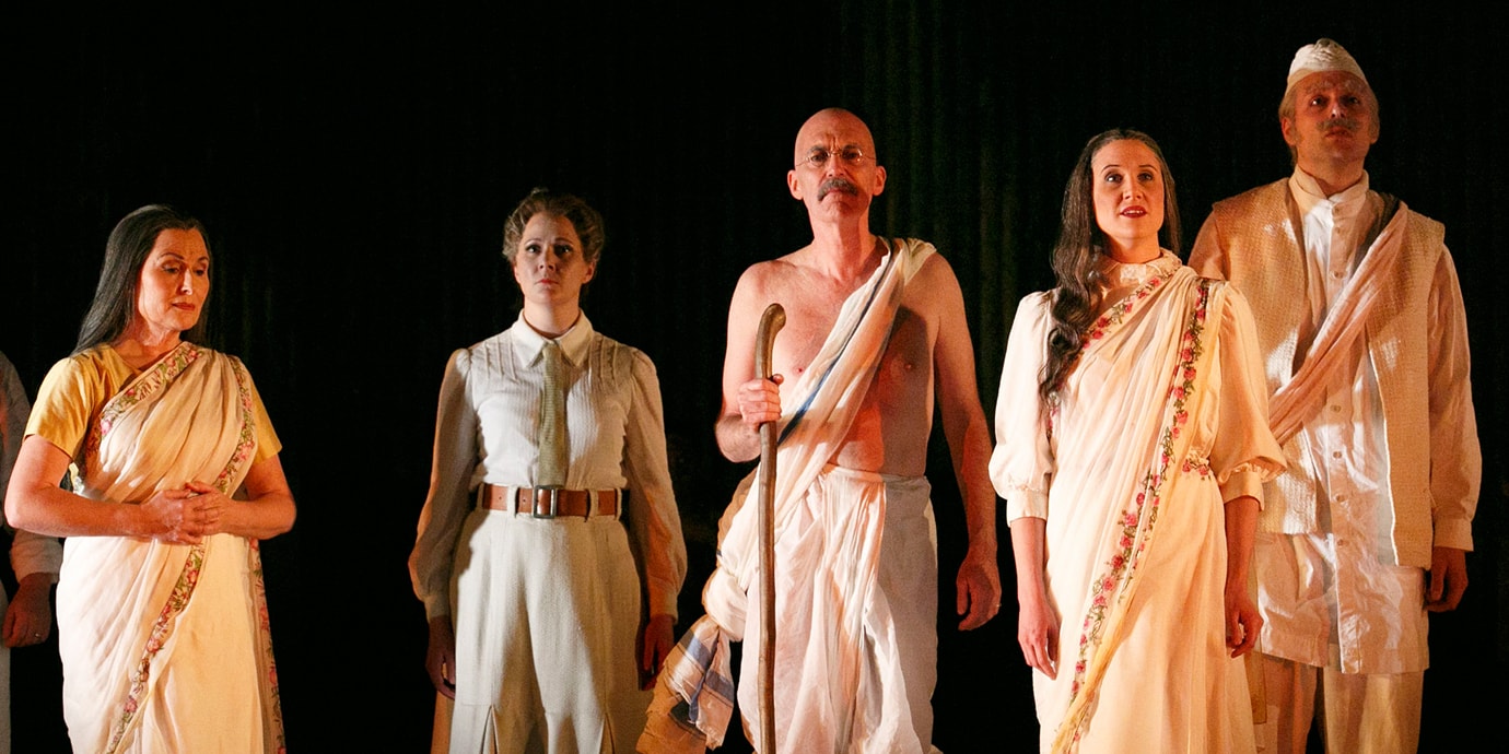 ENO's Satyagraha - Alan Oke as Gandhi and ENO Chorus. Photo by Donald Cooper