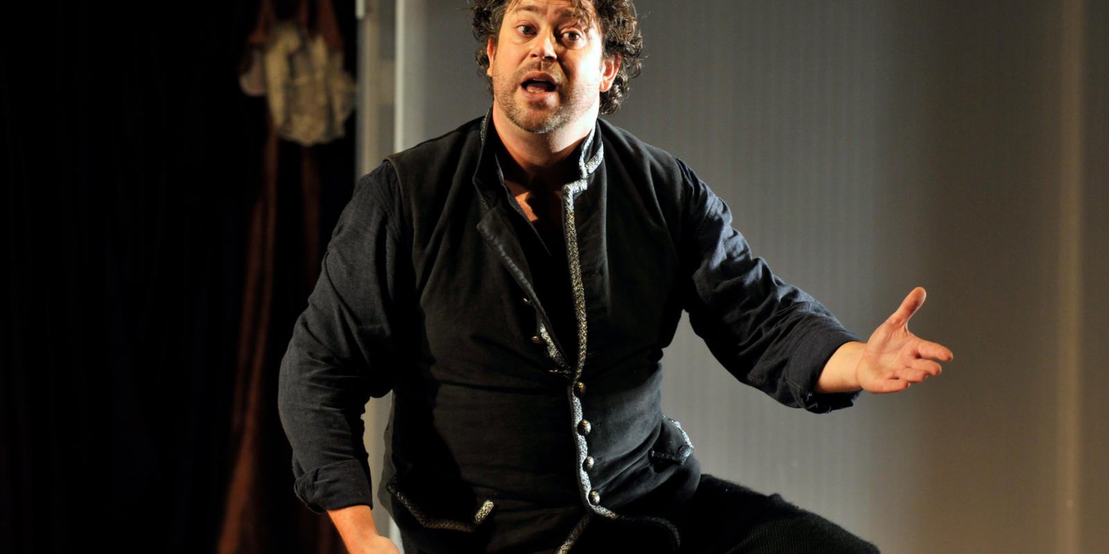 An image of David Stout in Fiona Shaw's 2014 production of The Marriage of Figaro