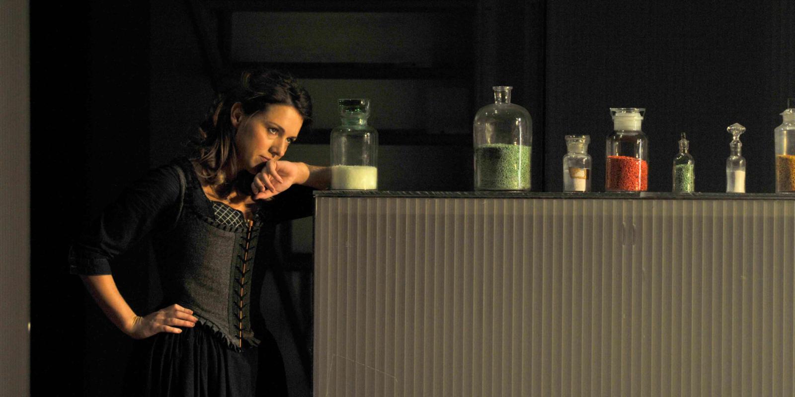 An image of Mary Bevan in Fiona Shaw's 2014 production of The Marriage of Figaro