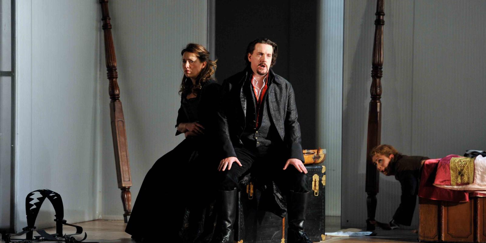 An image of Mary Bevan and Benedict Nelson in Fiona Shaw's 2014 production of The Marriage of Figaro