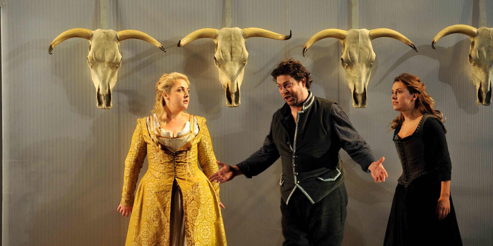 An image of Sarah Jane Brandon, Benedict Nelson and Mary Bevan in Fiona Shaw's 2014 production of The Marriage of Figaro