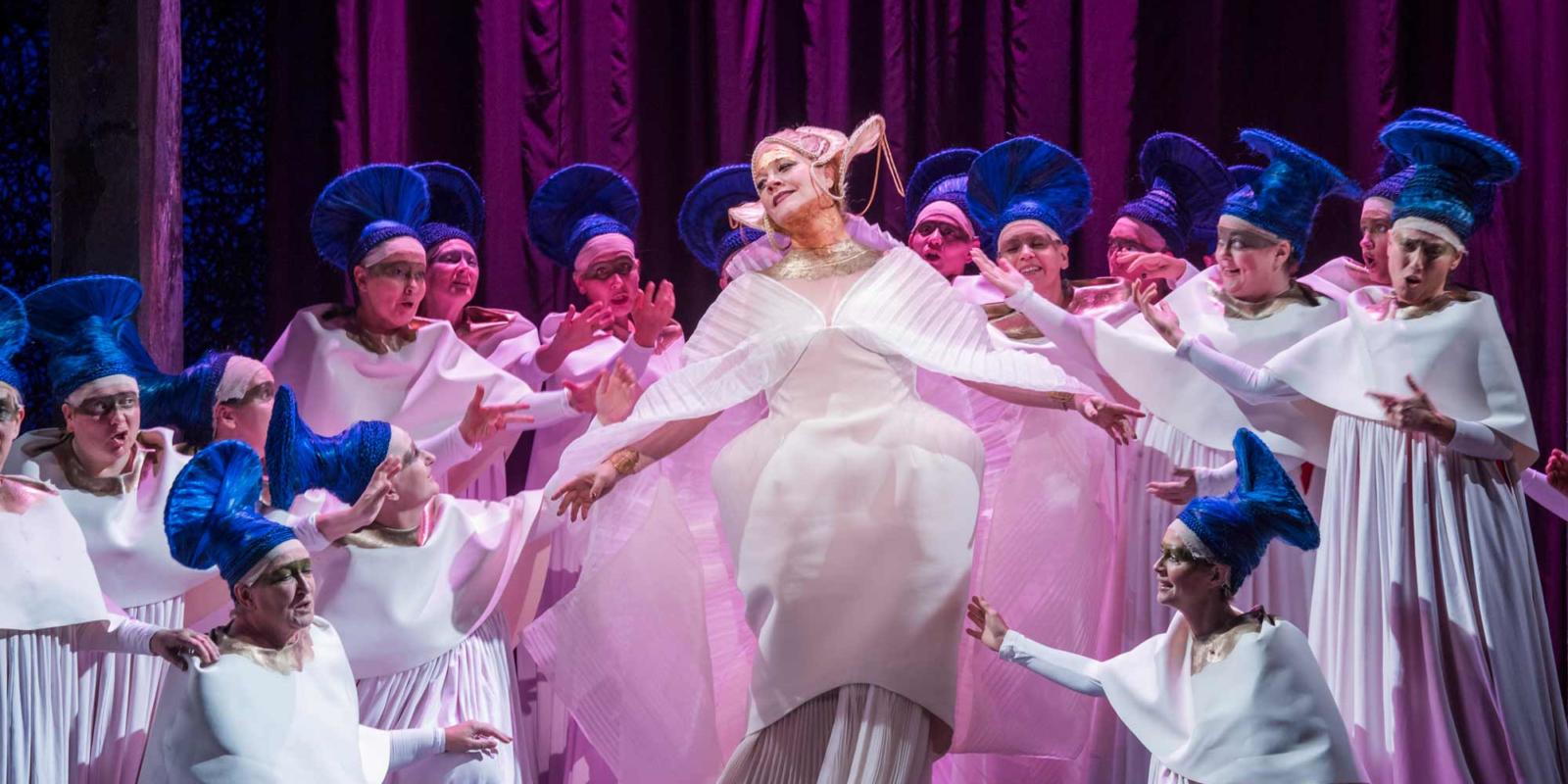 ENO Aida: Michelle DeYoung and women of the ENO Chorus (c) Tristram Kenton