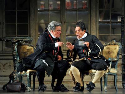 ENO The Barber of Seville: Alan Opie and Eleazar Rodriguez in period costume on stage(c) Robbie Jack