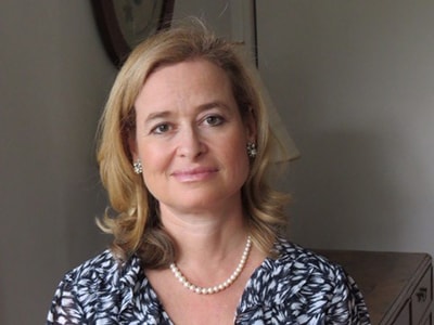 Head and shoulders portrait of ENO Board Member Jessica Pulay