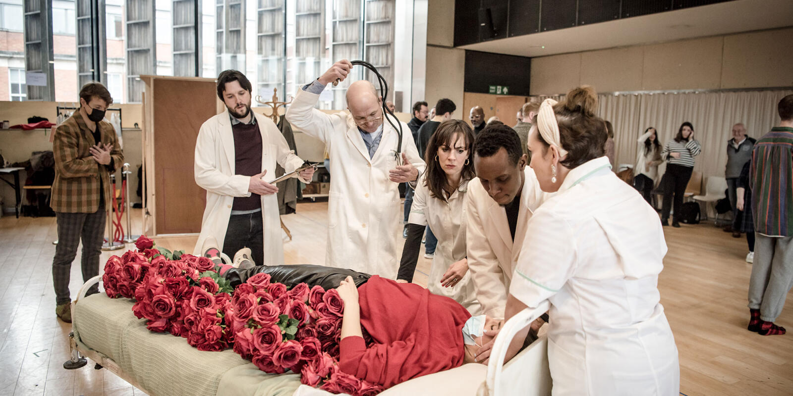 Cast-of-the-ENO’s-The-Dead-City-2023-–-Rehearsal-Images-©-Genevieve-Girling