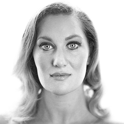 Catherine Young, mezzo soprano headshot