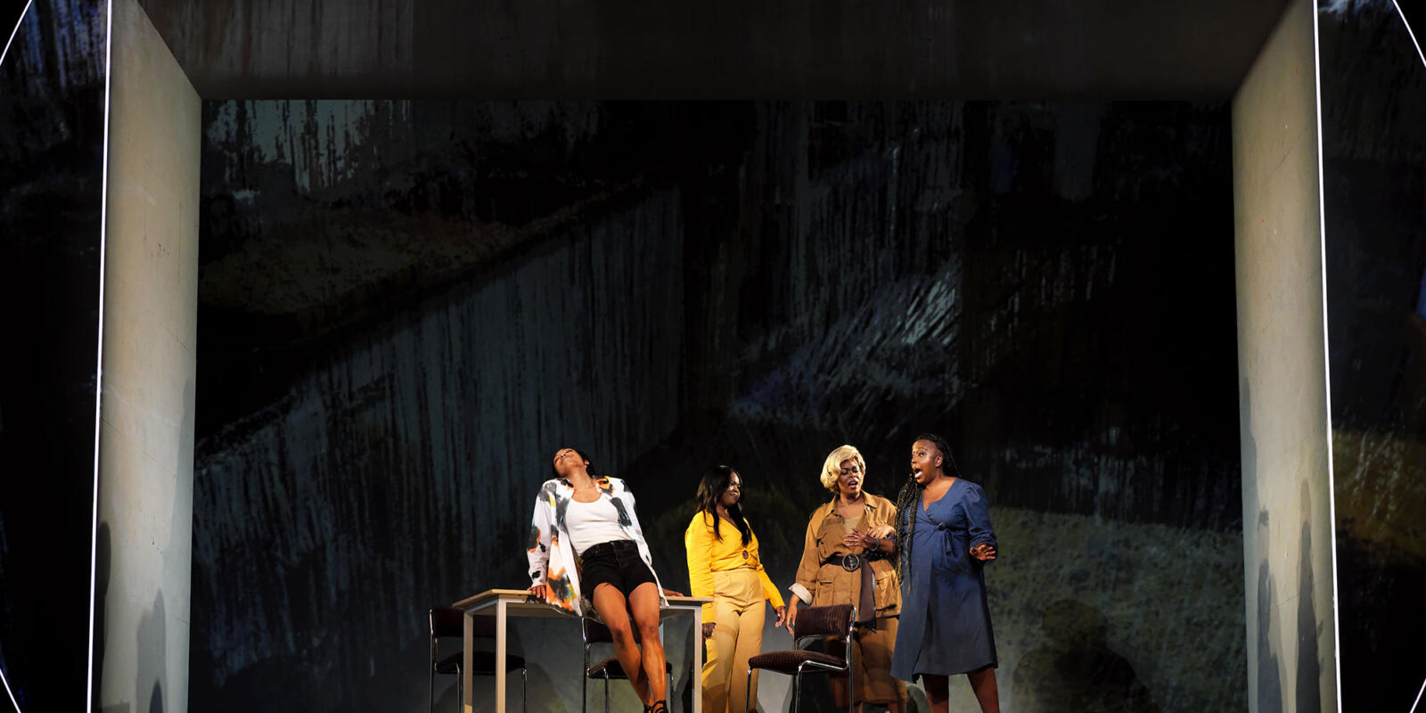 ENO Blue 2023, Idunnu Münch, Chanáe Curtis, Sarah-Jane Lewis, Nadine Benjamin © Zoe Martin