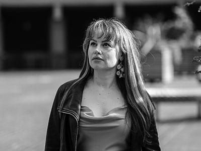 Headshot of Siân Griffiths, Mezzo Soprano