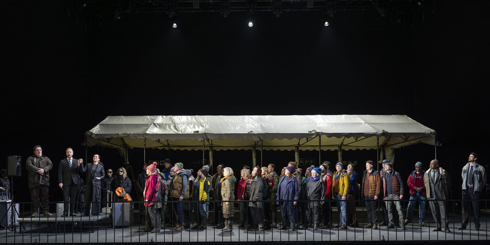 The Cast of ENO’s Mary, Queen of Scots 2025 © Ellie Kurttz