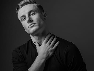Headshot of Spencer Darlaston-Jones